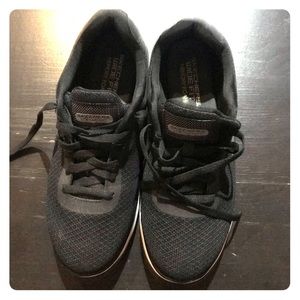 Sketchers Wide Fit Memory Foam, size 9